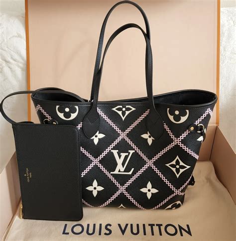 louis vuitton neverfull price thailand